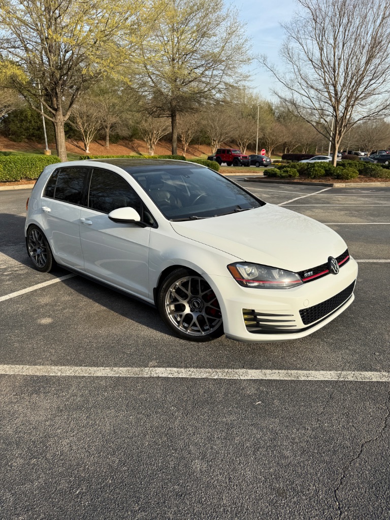 2016 Volkswagen Golf GTI SE