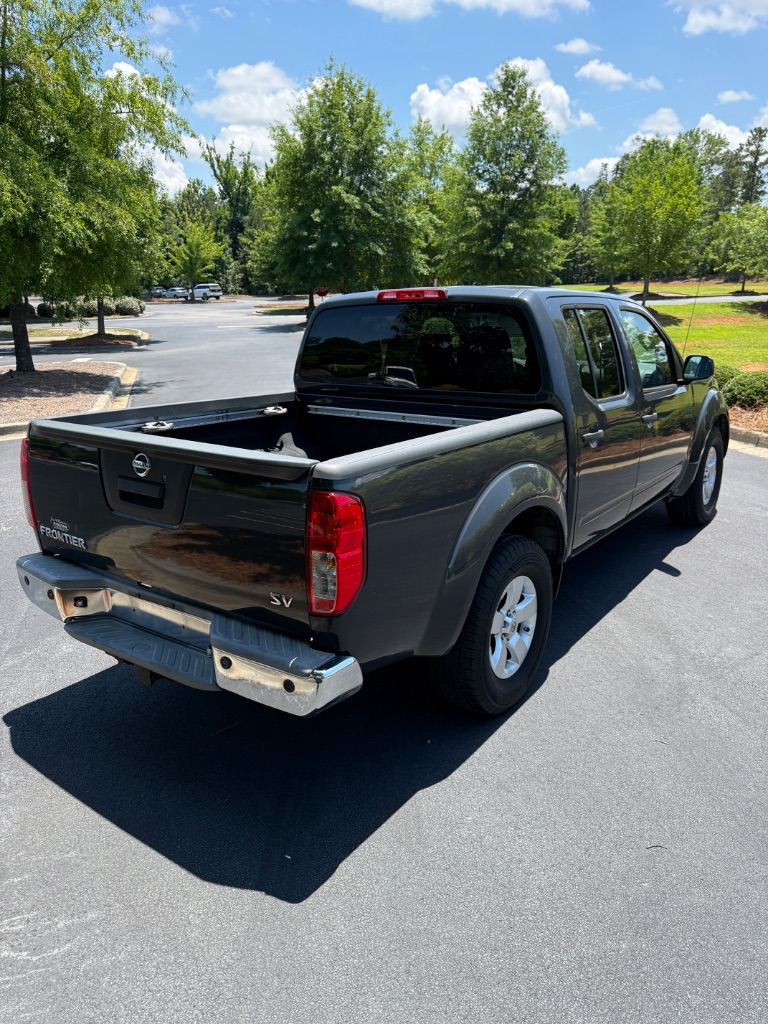 2013 Nissan Frontier SV - Photo 6